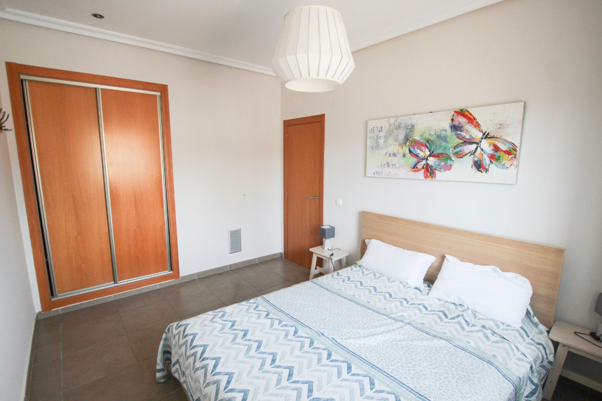Se vende Pareada de 4 dormitorios en Costa Blanca, Alicante, España