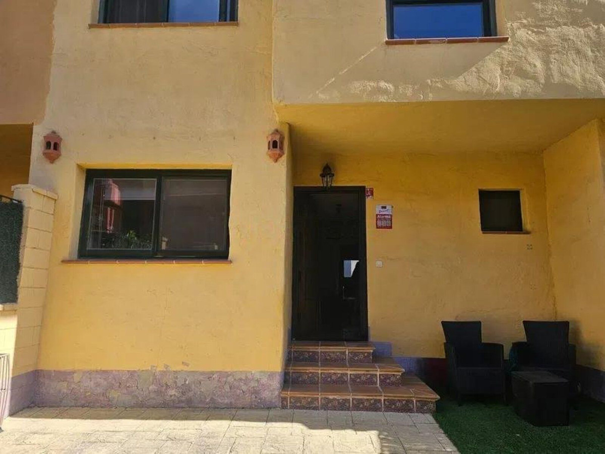 3 Bed Townhouse for sale in Bel Air Costa Del Sol, Málaga, Spain