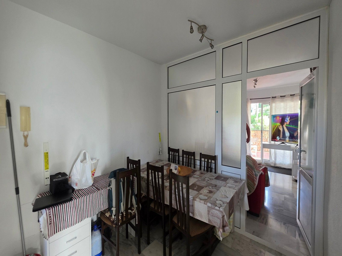 Se vende Apartamento Planta Media de 3 dormitorios en Costa Del Sol, Málaga, España