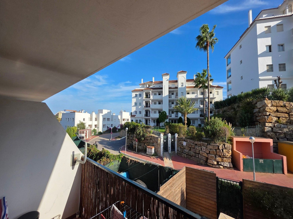 Se vende Apartamento Planta Media de 3 dormitorios en Costa Del Sol, Málaga, España