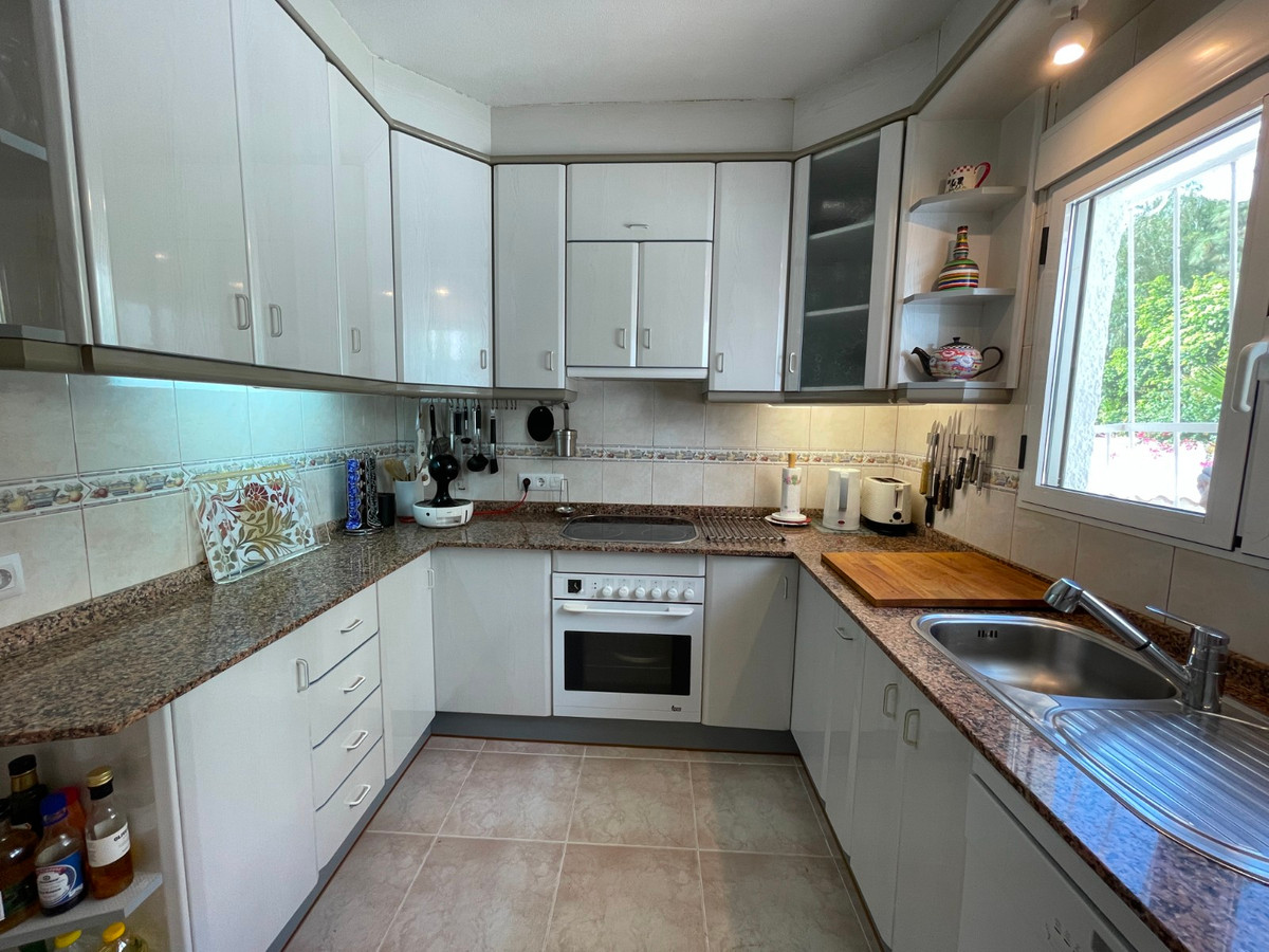Se vende Villa - Chalet de 3 dormitorios en Costa Blanca, Alicante, España