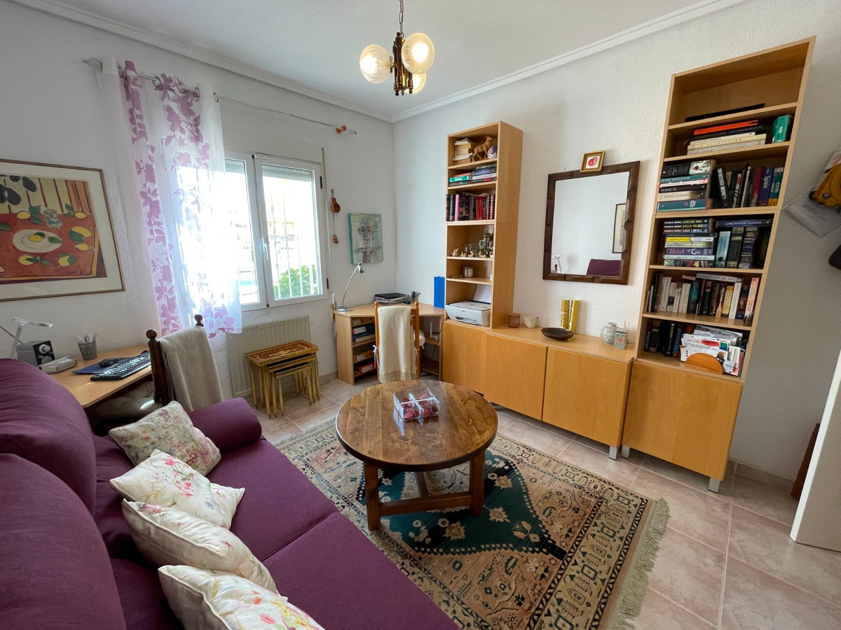 Se vende Villa - Chalet de 3 dormitorios en Costa Blanca, Alicante, España