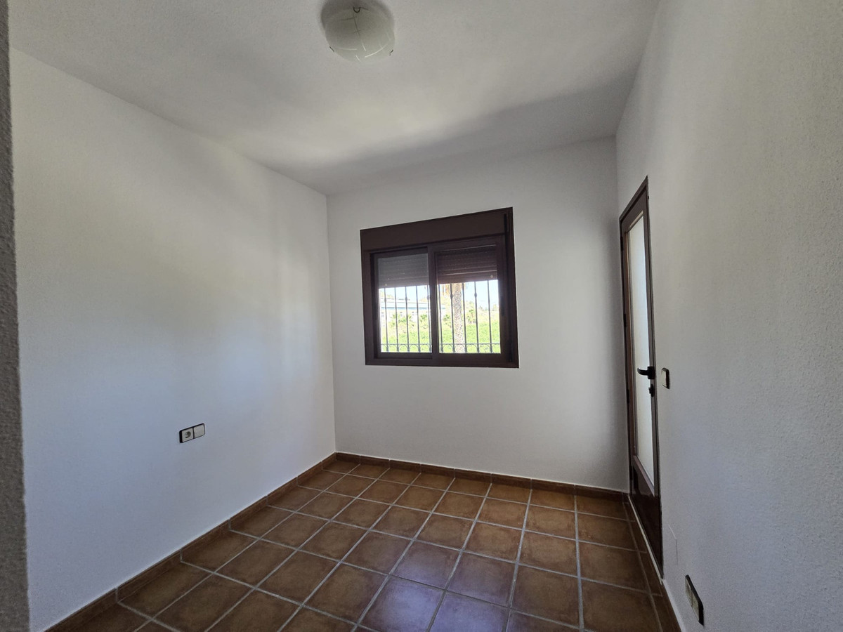 3 Bed Apartment for sale in Algorfa Costa Blanca, Alicante, Spain