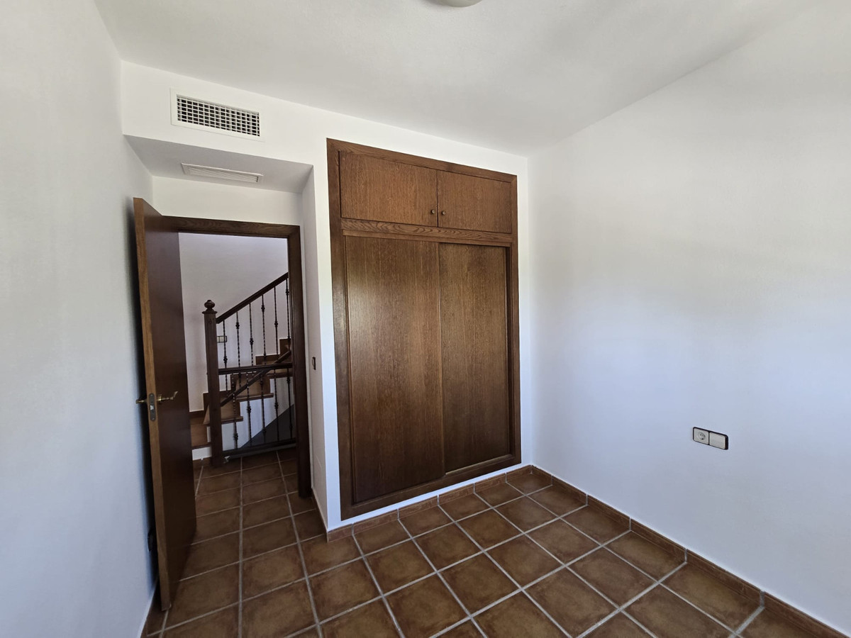 3 Bed Apartment for sale in Algorfa Costa Blanca, Alicante, Spain