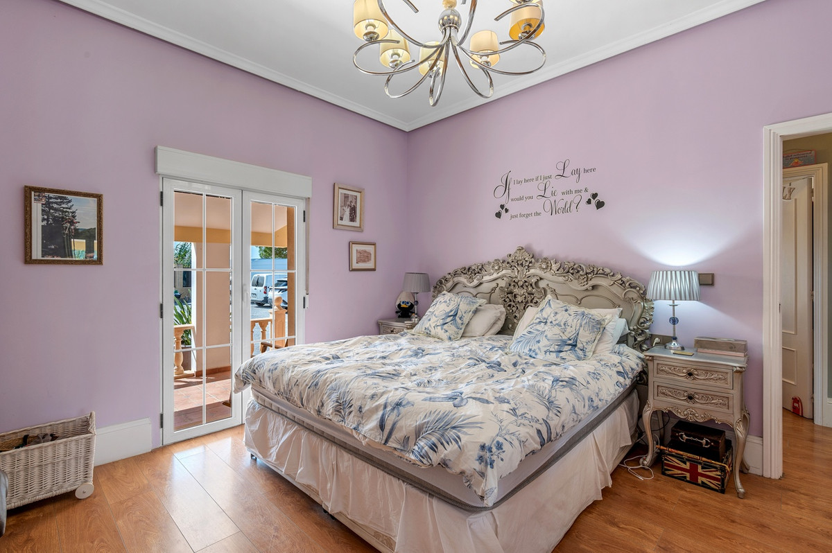 Se vende Finca - Cortijo de 6 dormitorios en Costa Blanca, Alicante, España