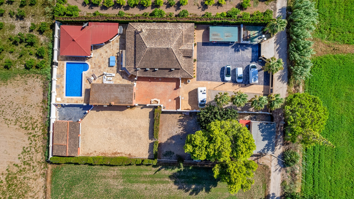 Se vende Finca - Cortijo de 6 dormitorios en Costa Blanca, Alicante, España