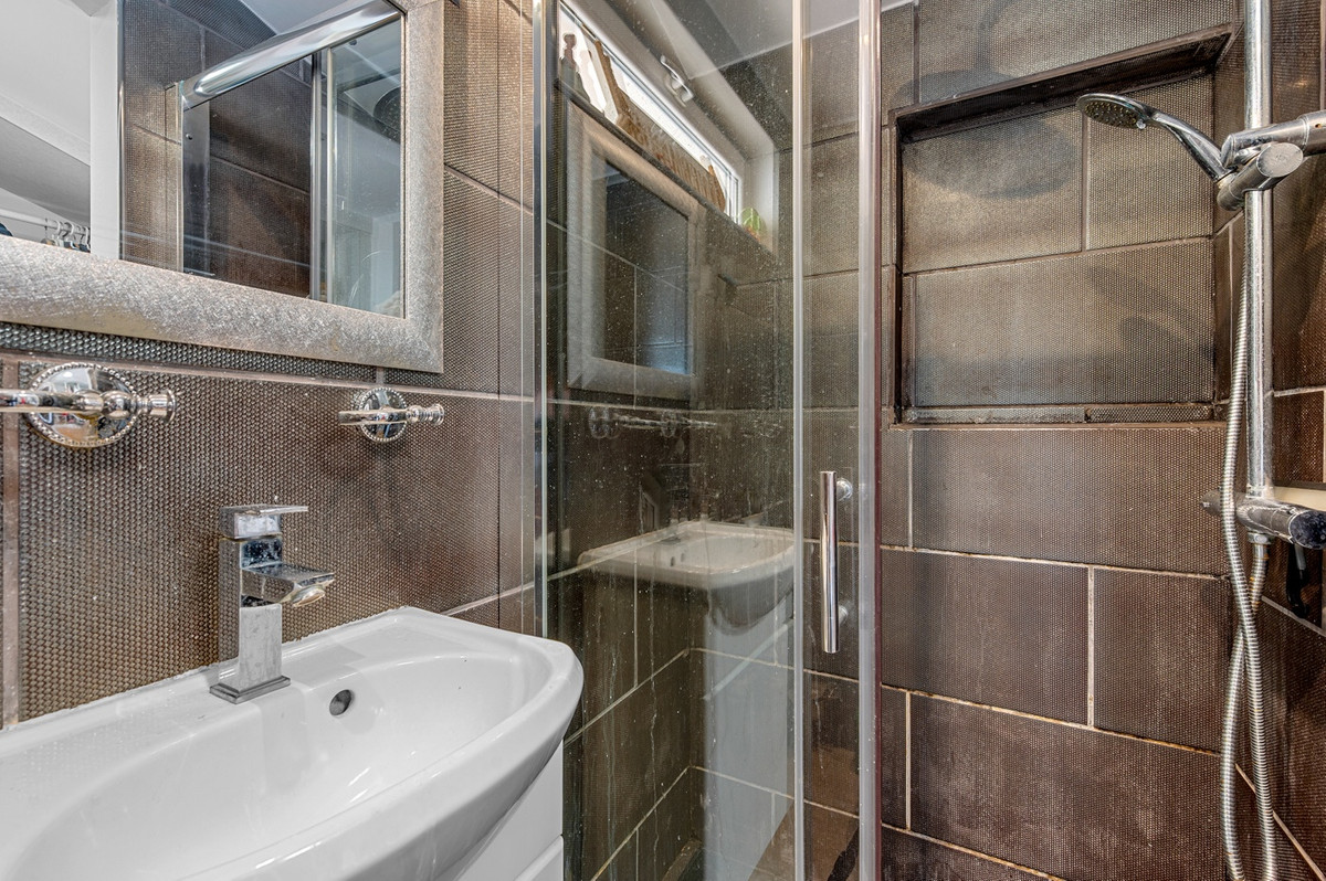 Se vende Finca - Cortijo de 6 dormitorios en Costa Blanca, Alicante, España