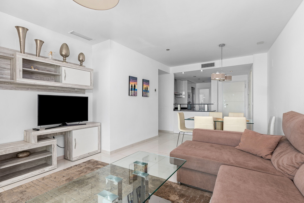 Se vende Apartamento Planta Media de 2 dormitorios en Costa Blanca, Alicante, España
