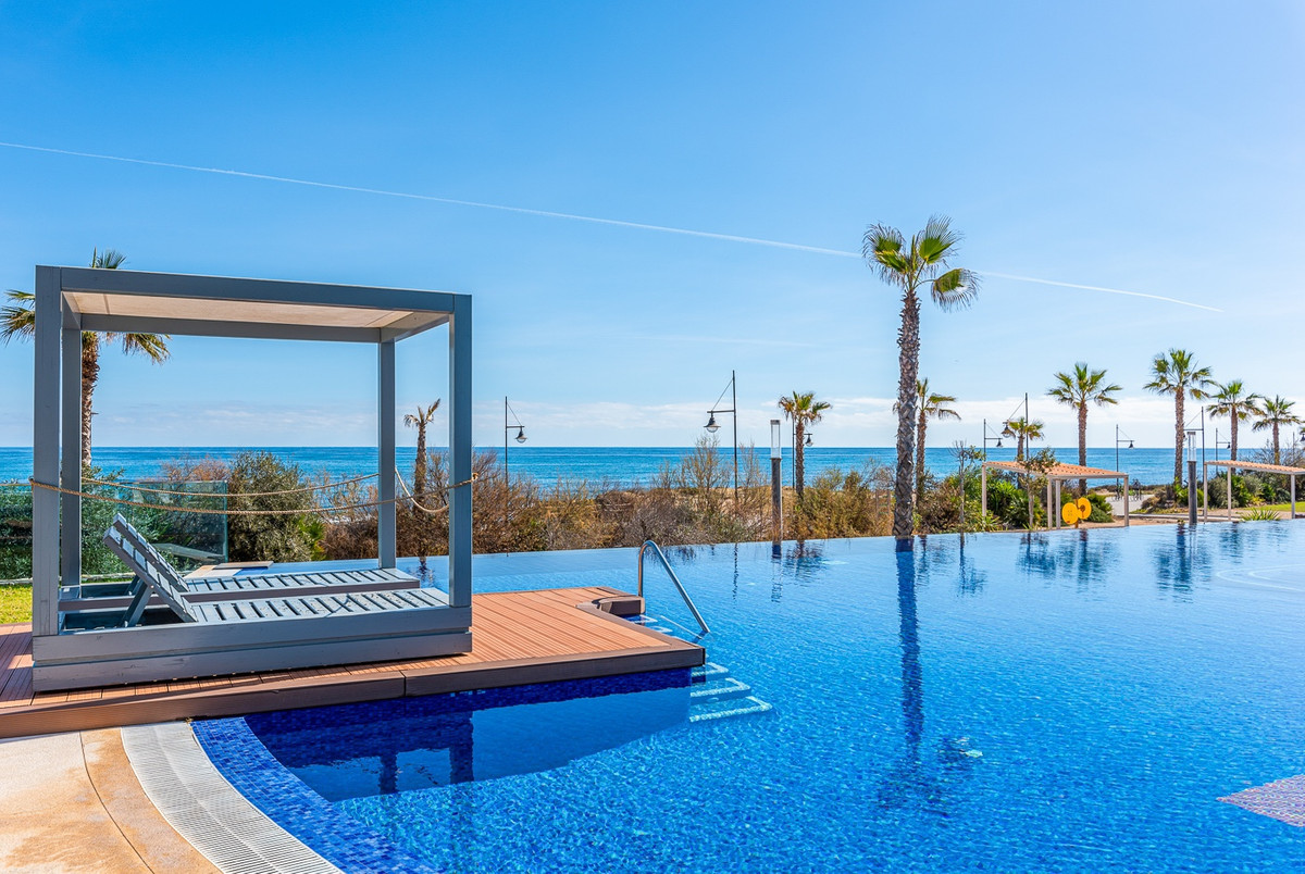Se vende Apartamento Planta Media de 2 dormitorios en Costa Blanca, Alicante, España