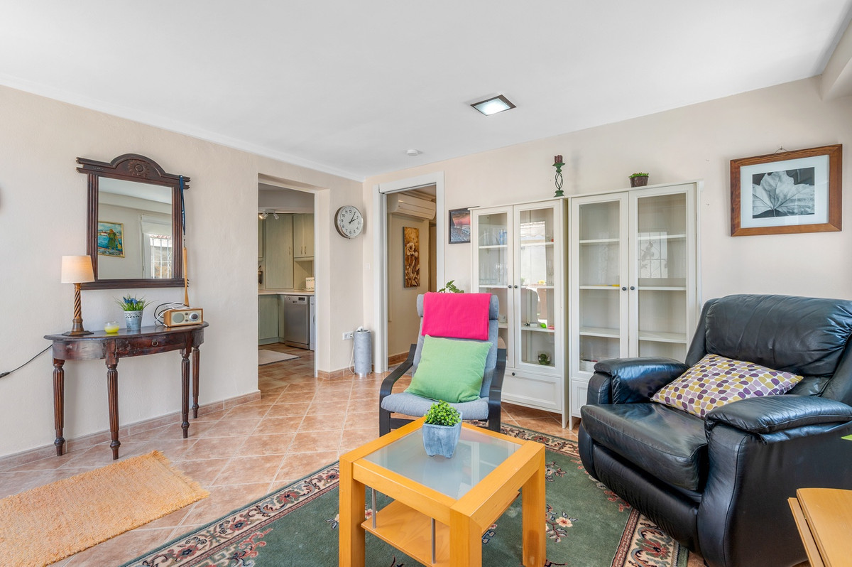 Se vende Villa - Chalet de 3 dormitorios en Costa Blanca, Alicante, España