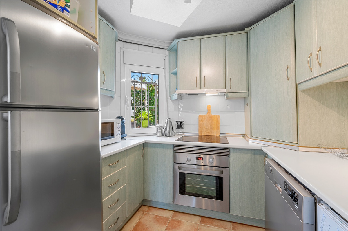 Se vende Villa - Chalet de 3 dormitorios en Costa Blanca, Alicante, España