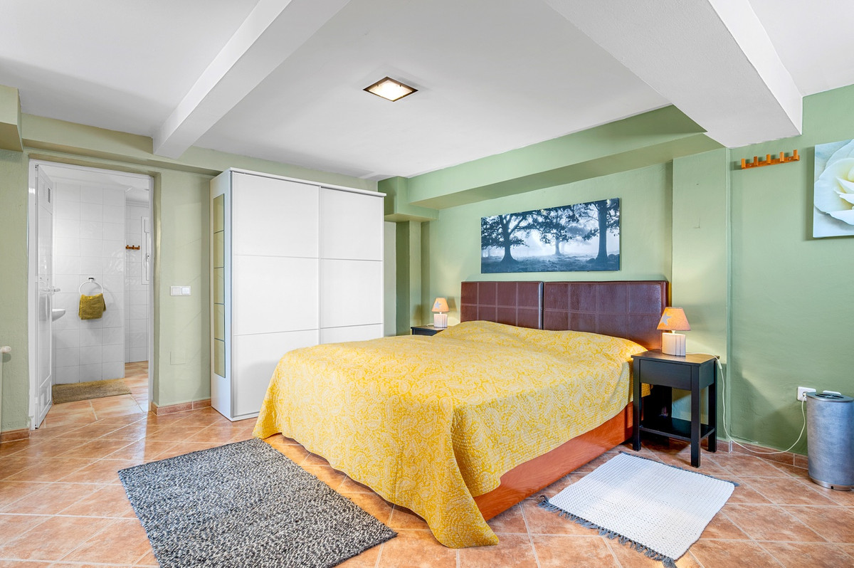 Se vende Villa - Chalet de 3 dormitorios en Costa Blanca, Alicante, España
