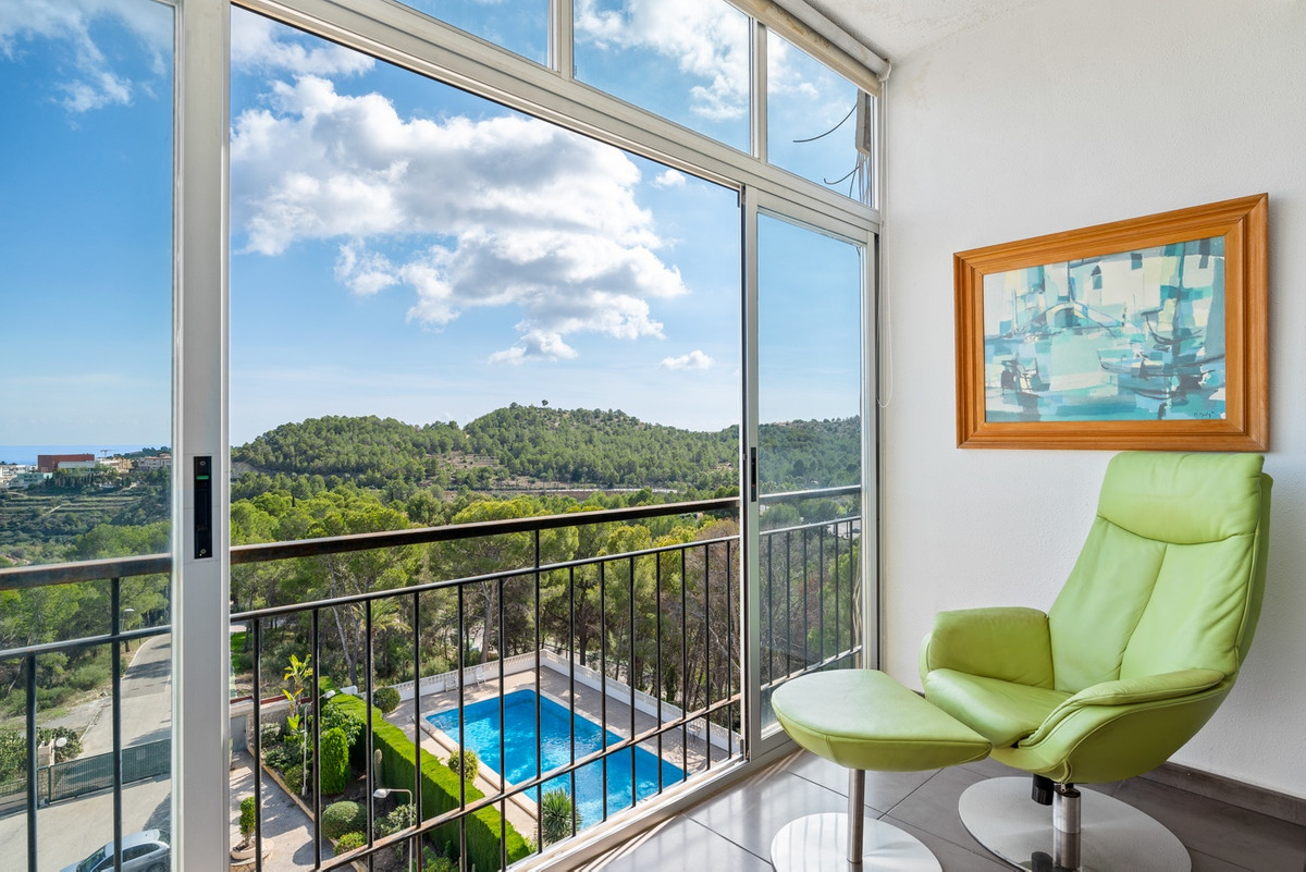 2 Bed Apartment for sale in La Nucia Costa Blanca, Alicante, Spain