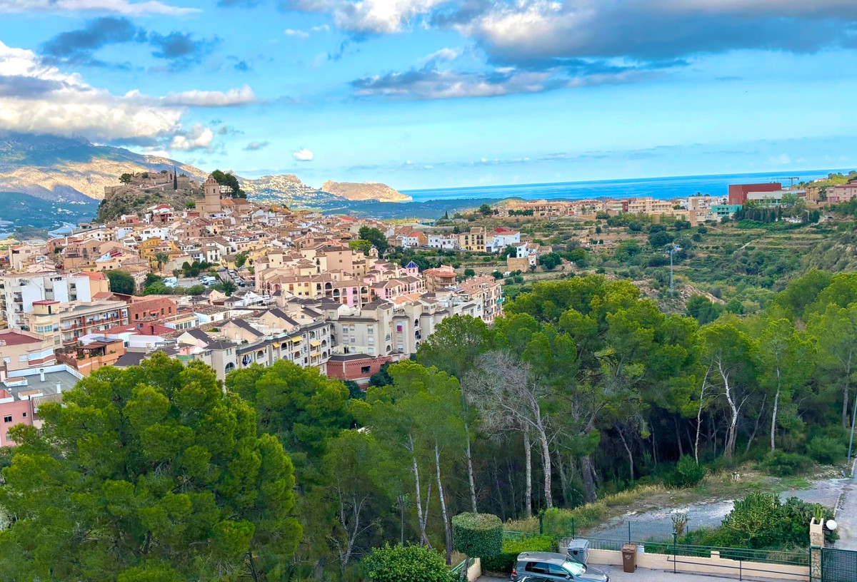2 Bed Apartment for sale in La Nucia Costa Blanca, Alicante, Spain