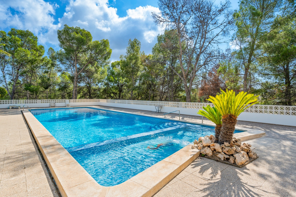 2 Bed Apartment for sale in La Nucia Costa Blanca, Alicante, Spain