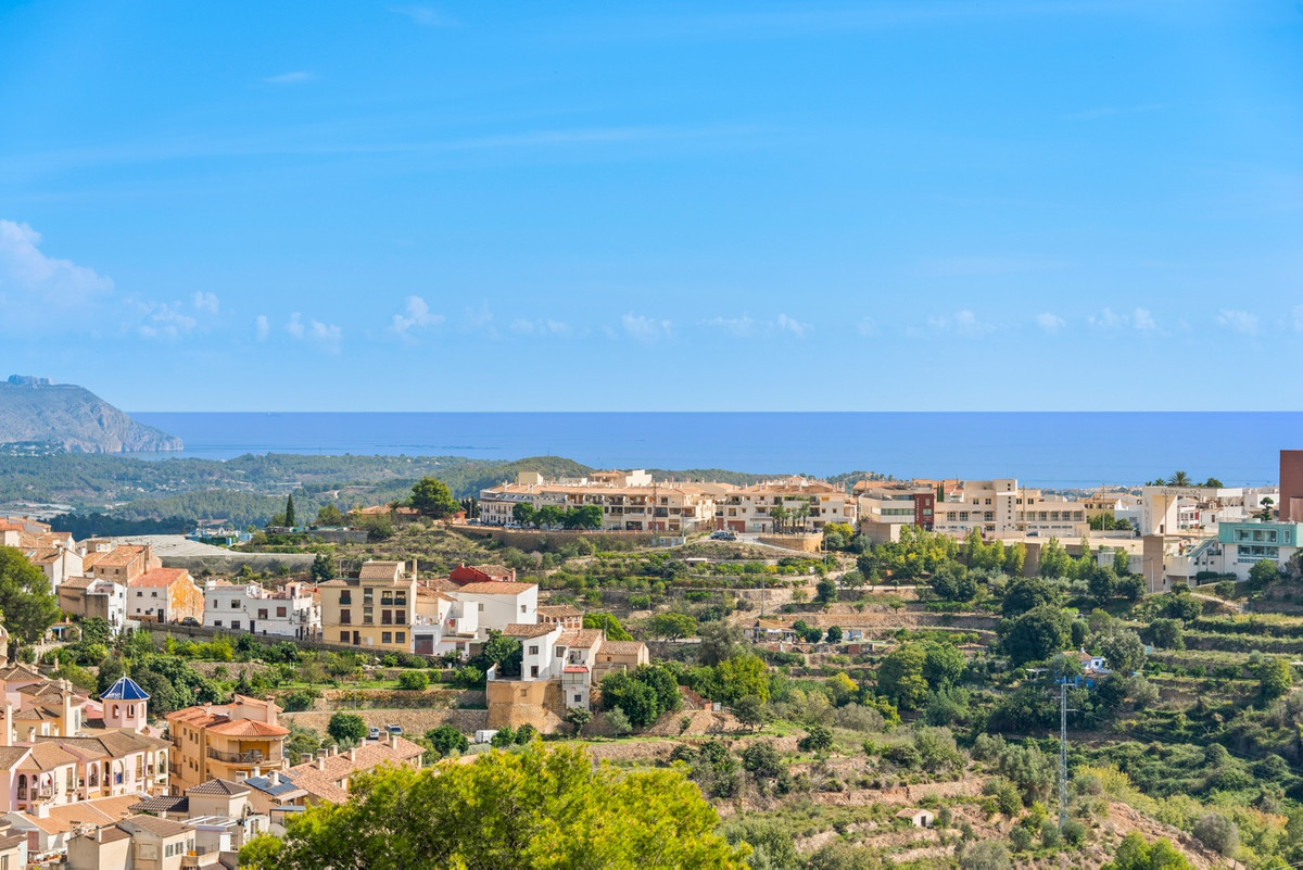 2 Bed Apartment for sale in La Nucia Costa Blanca, Alicante, Spain