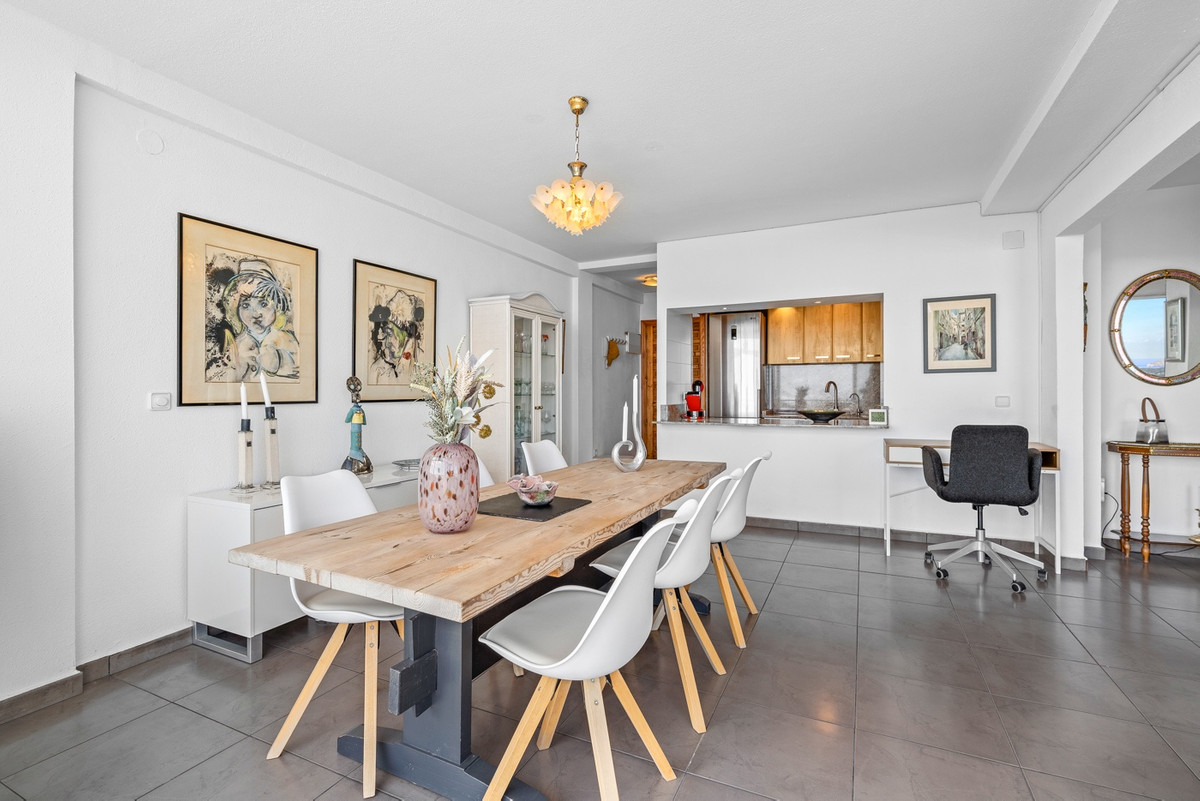2 Bed Apartment for sale in La Nucia Costa Blanca, Alicante, Spain