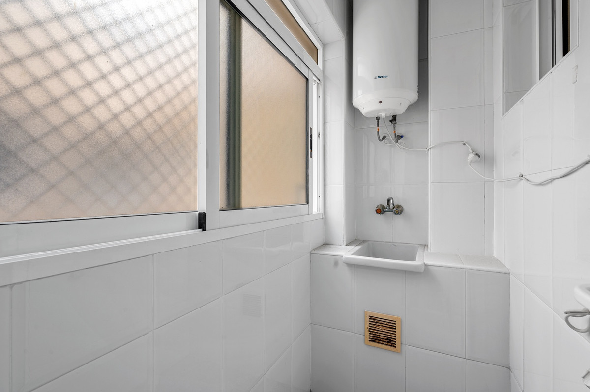 Se vende Apartamento Planta Baja de 3 dormitorios en Costa Blanca, Alicante, España