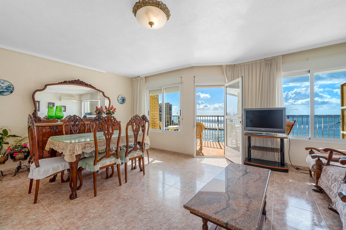 Se vende Apartamento Planta Baja de 3 dormitorios en Costa Blanca, Alicante, España