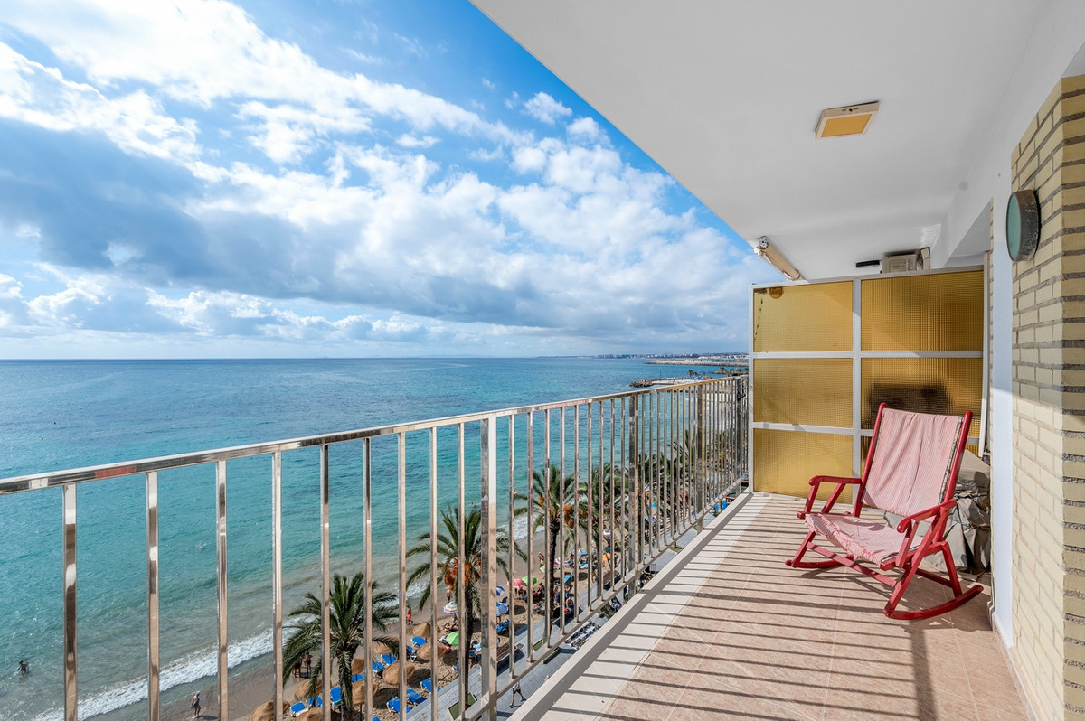 Se vende Apartamento Planta Baja de 3 dormitorios en Costa Blanca, Alicante, España