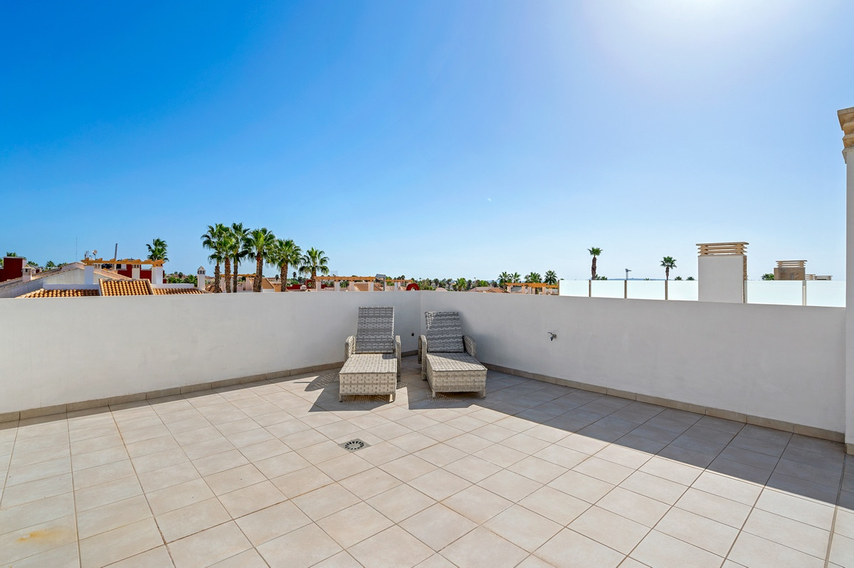 Se vende Adosada de 3 dormitorios en Costa Blanca, Alicante, España