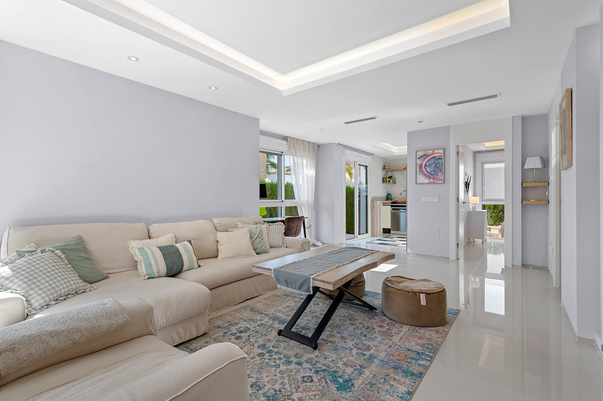 Se vende Adosada de 3 dormitorios en Costa Blanca, Alicante, España