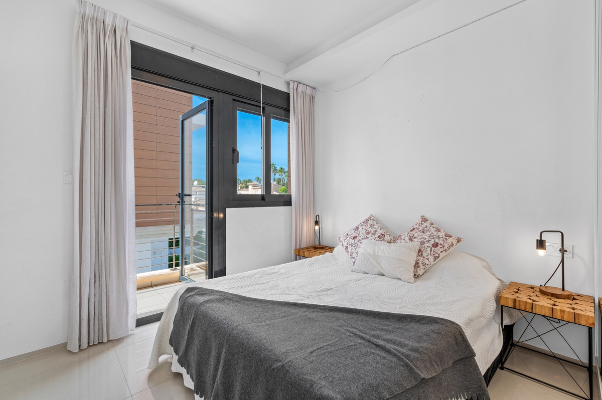 Se vende Dúplex de 3 dormitorios en Costa Blanca, Alicante, España