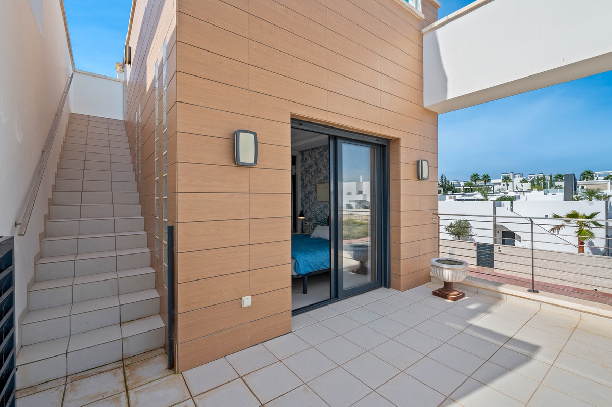 Se vende Dúplex de 3 dormitorios en Costa Blanca, Alicante, España