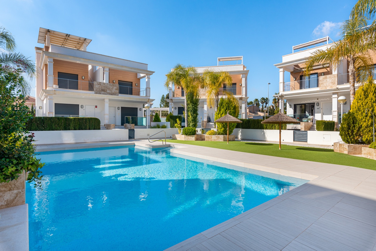 Se vende Dúplex de 3 dormitorios en Costa Blanca, Alicante, España