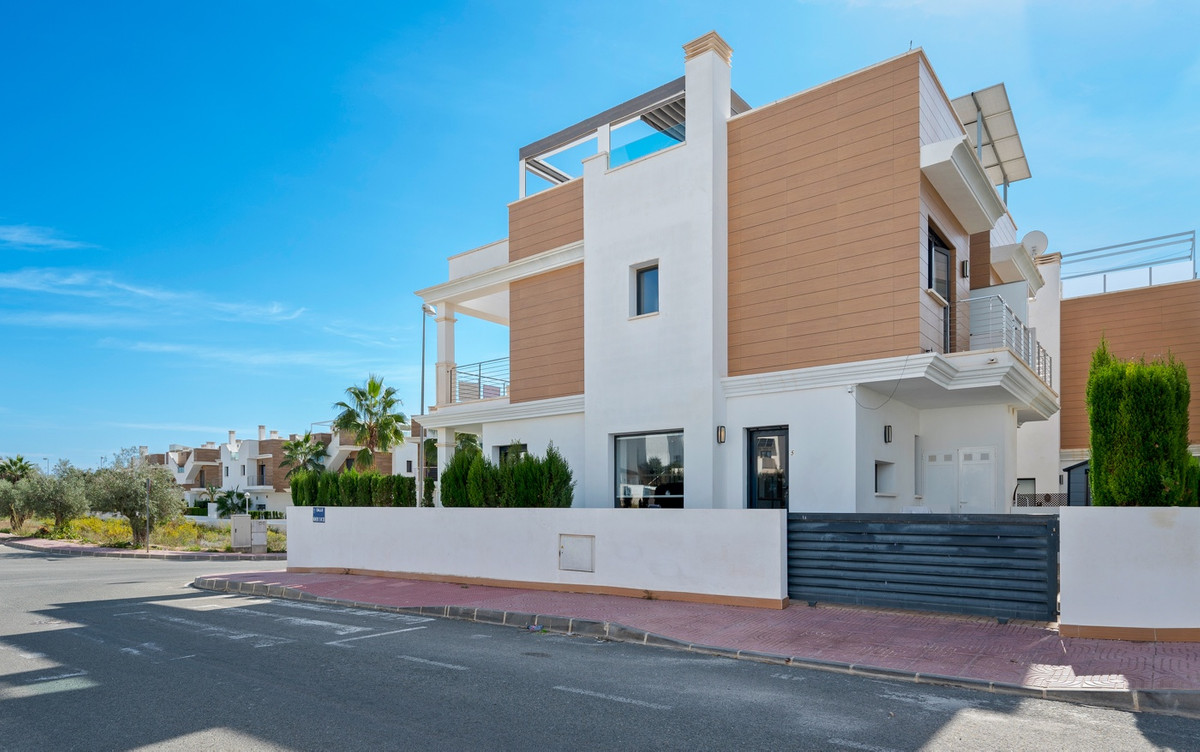 Se vende Dúplex de 3 dormitorios en Costa Blanca, Alicante, España