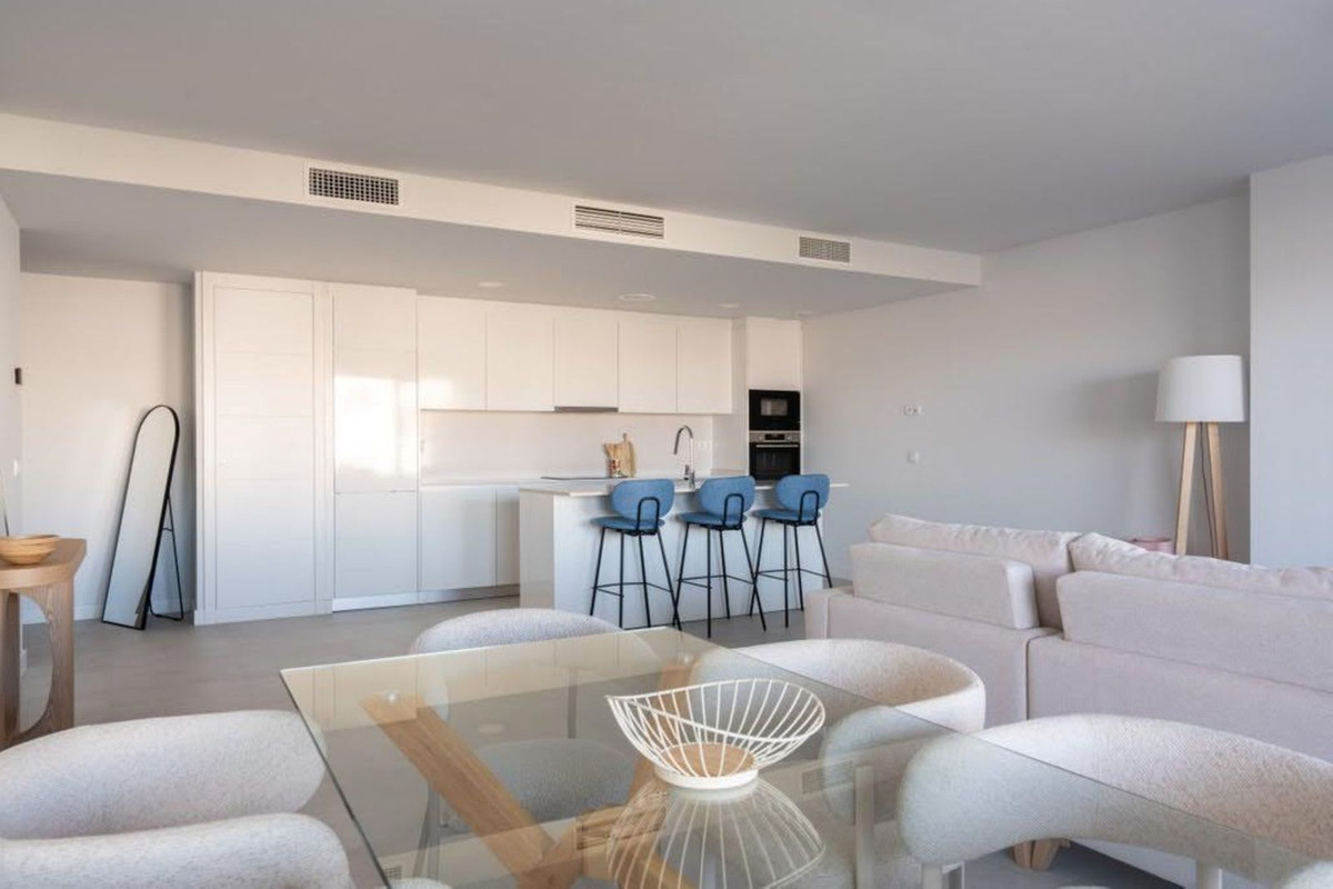 3 Bed Apartment for sale in Estepona Costa Del Sol, Málaga, Spain
