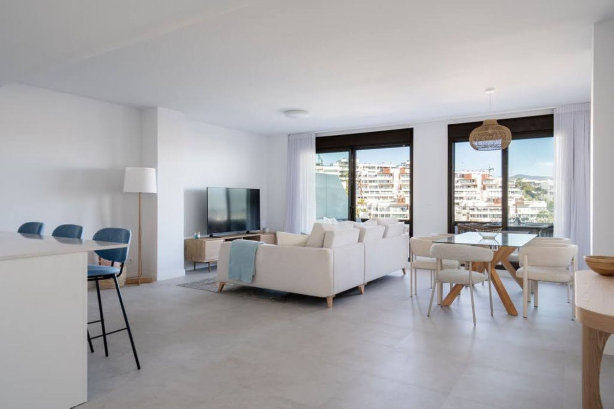3 Bed Apartment for sale in Estepona Costa Del Sol, Málaga, Spain