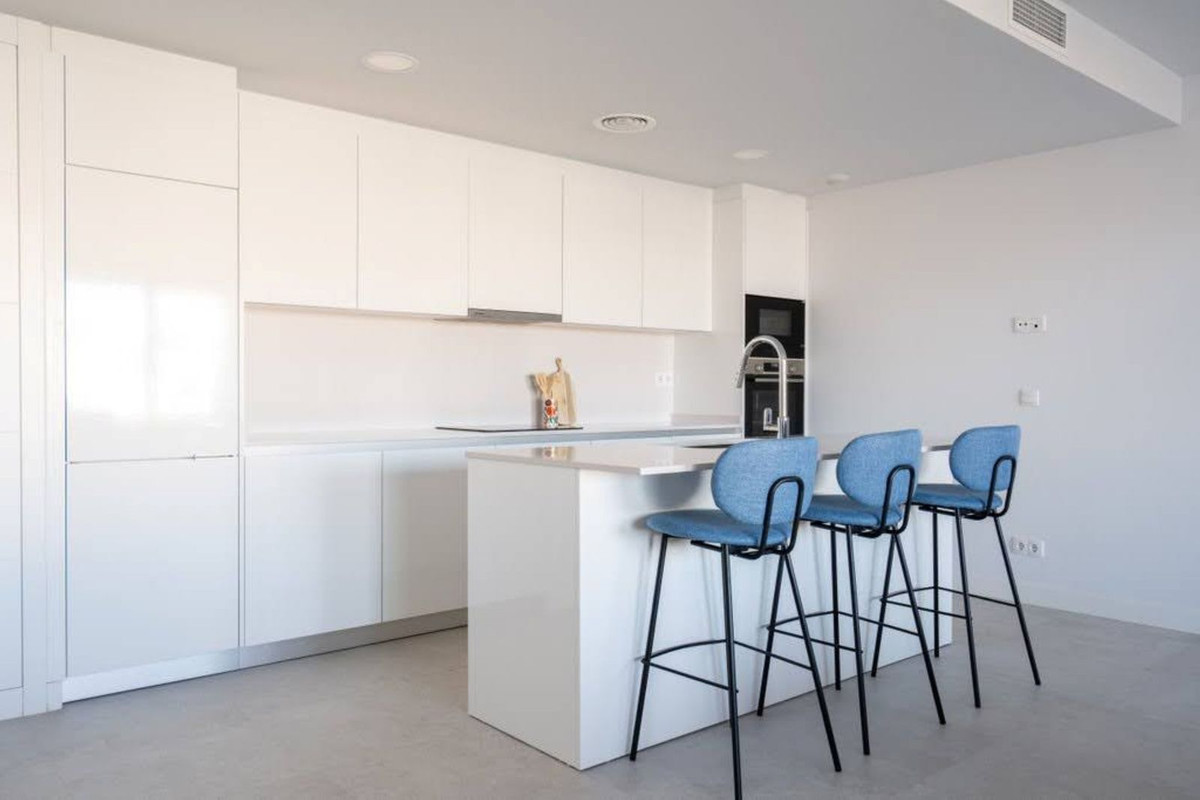 3 Bed Apartment for sale in Estepona Costa Del Sol, Málaga, Spain