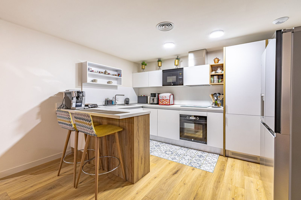 Se vende Apartamento Planta Baja de 3 dormitorios en Costa Del Sol, Málaga, España