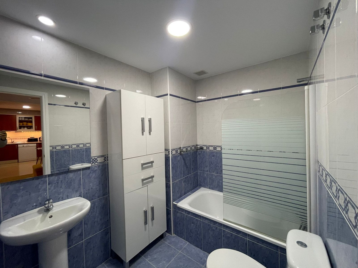 3 Bed Apartment for sale in San Luis De Sabinillas Costa Del Sol, Málaga, Spain