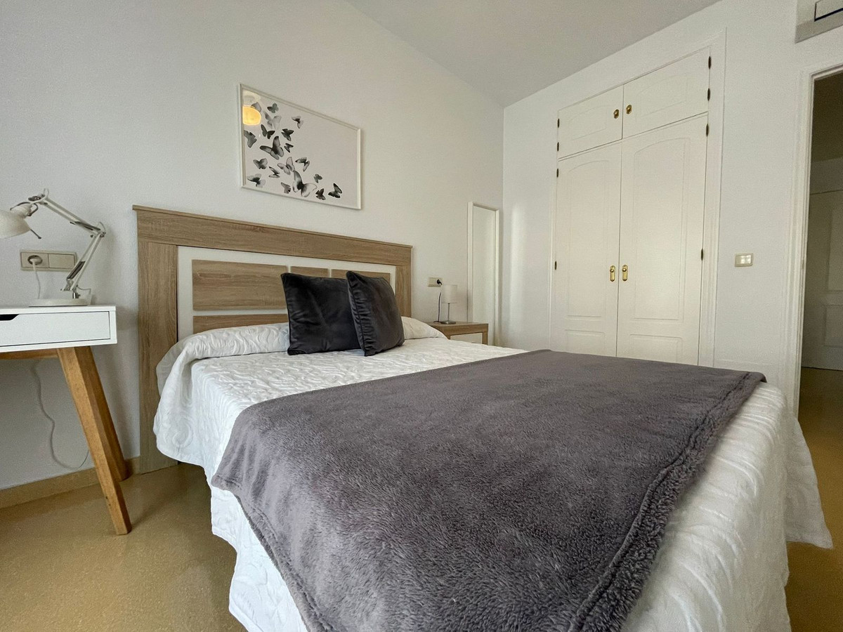 3 Bed Apartment for sale in San Luis De Sabinillas Costa Del Sol, Málaga, Spain