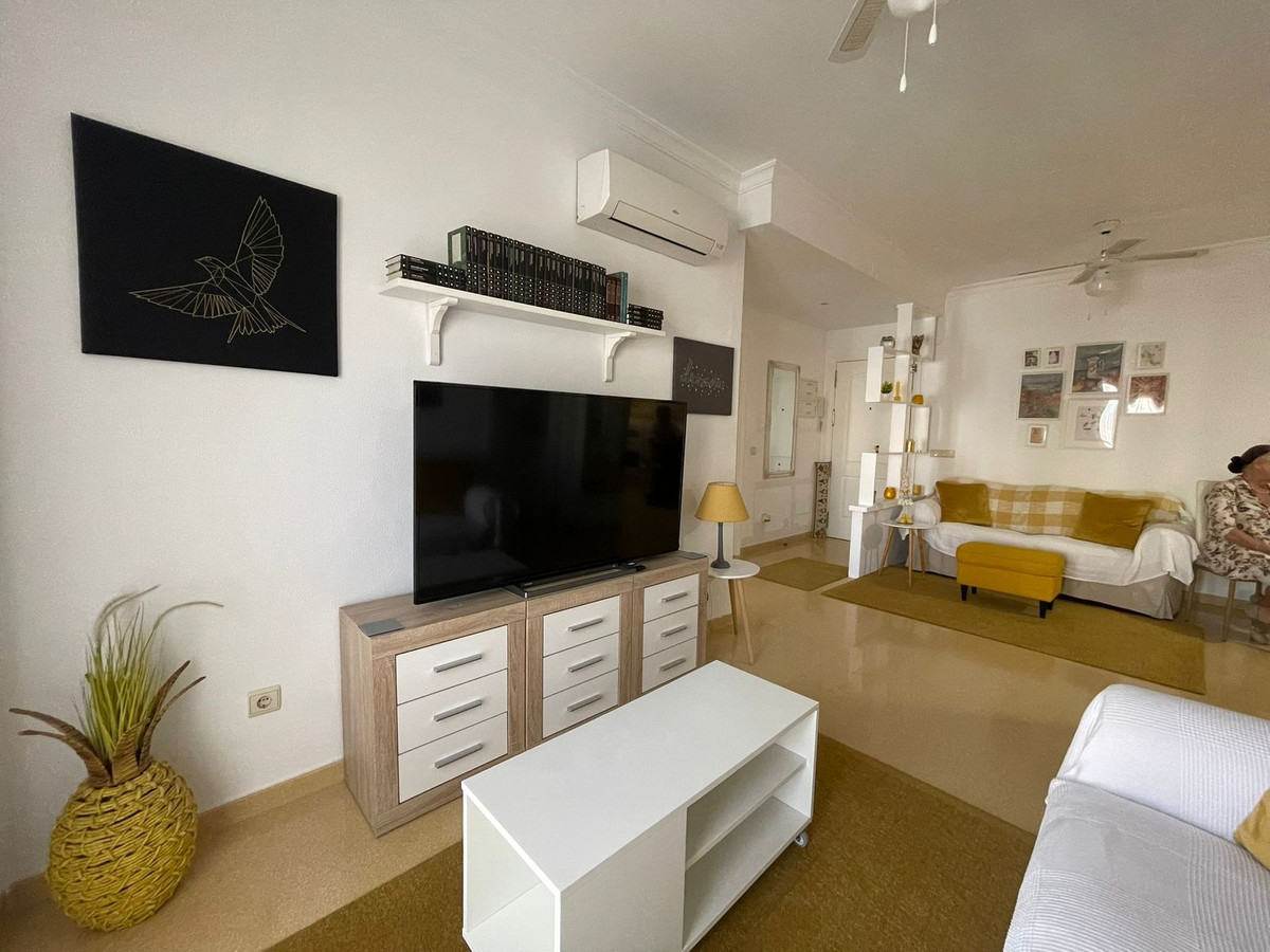 3 Bed Apartment for sale in San Luis De Sabinillas Costa Del Sol, Málaga, Spain