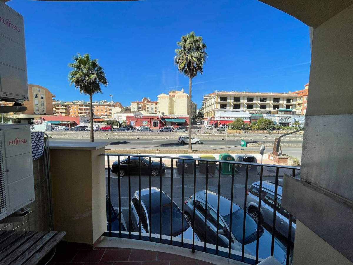 3 Bed Apartment for sale in San Luis De Sabinillas Costa Del Sol, Málaga, Spain
