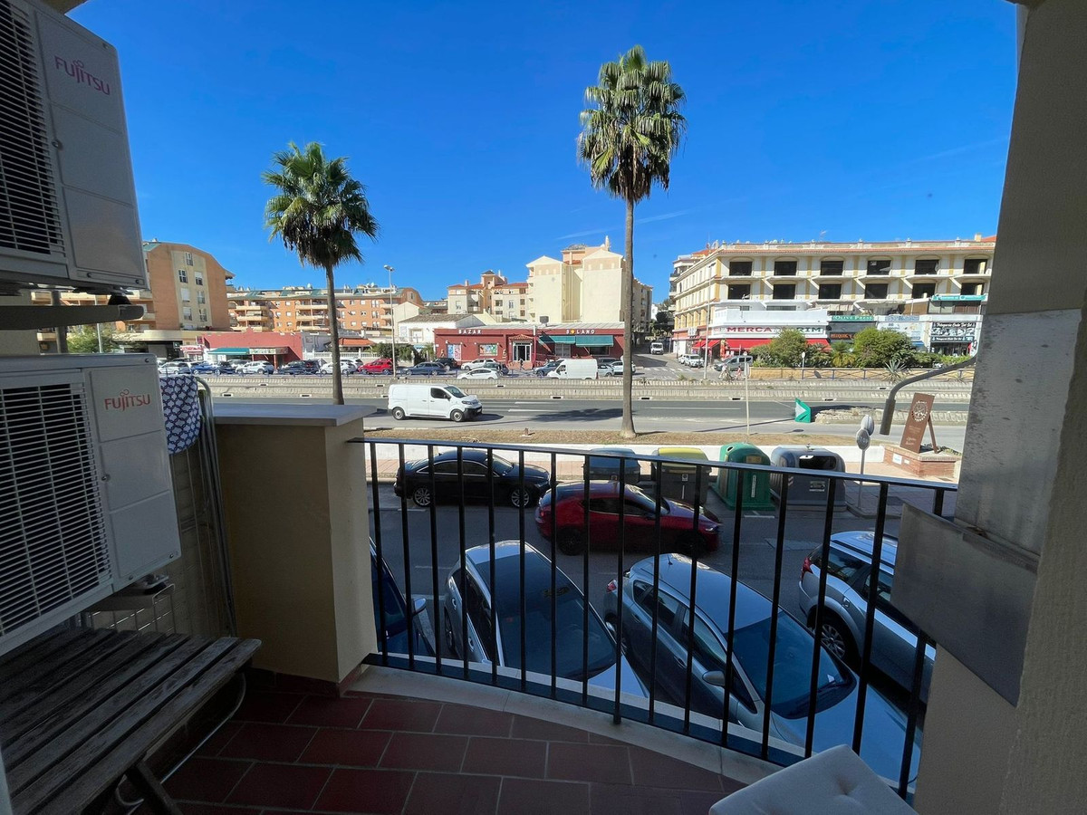 3 Bed Apartment for sale in San Luis De Sabinillas Costa Del Sol, Málaga, Spain