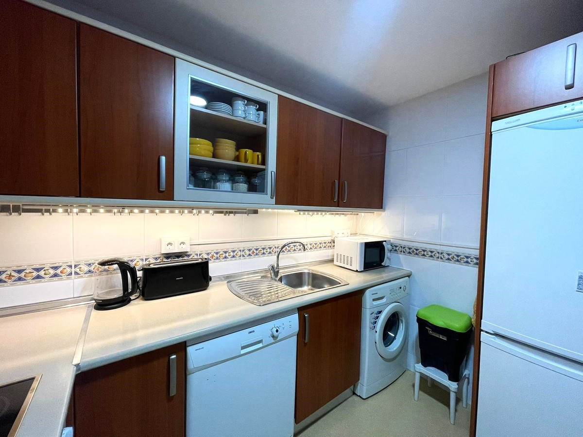 3 Bed Apartment for sale in San Luis De Sabinillas Costa Del Sol, Málaga, Spain