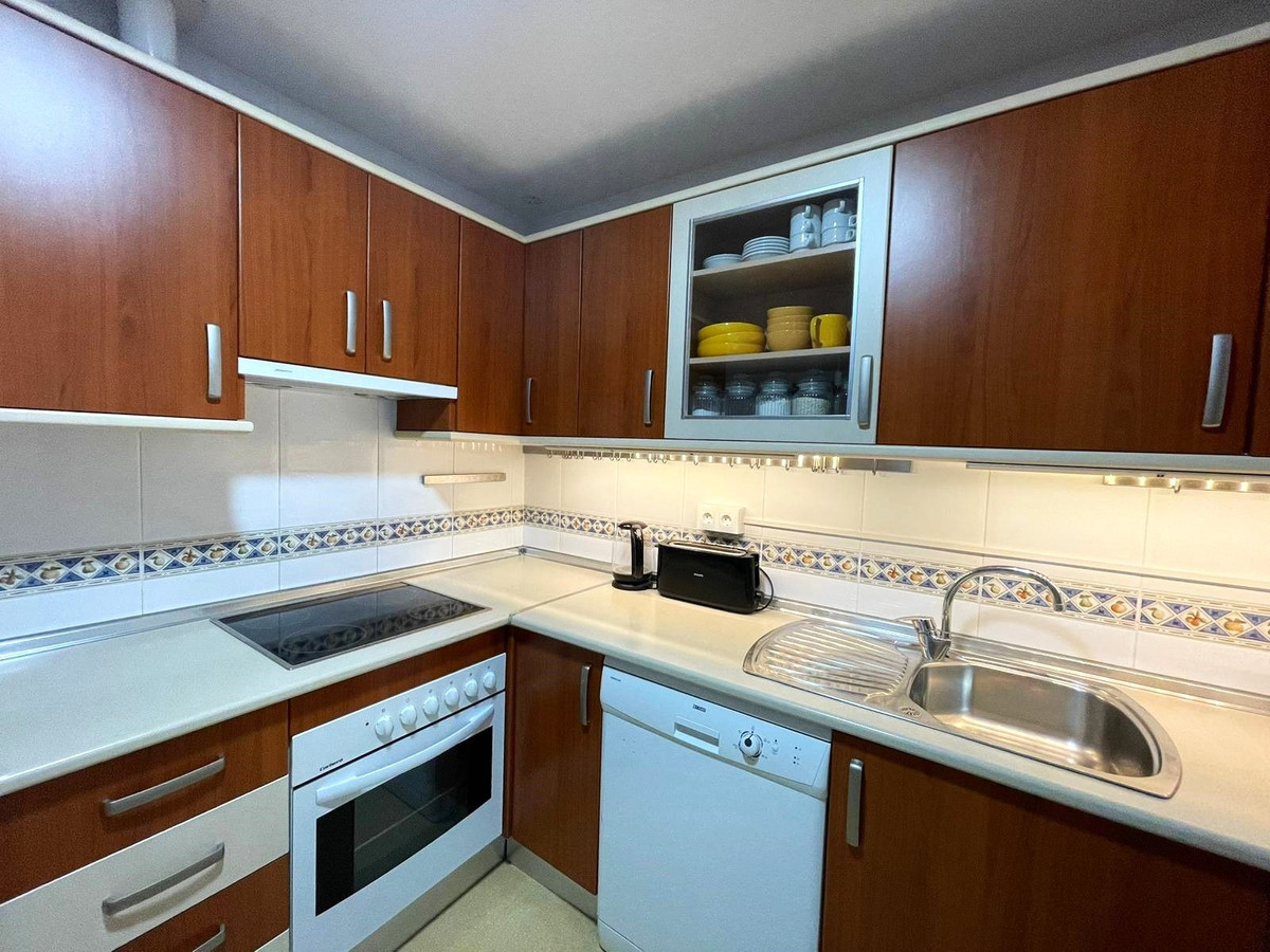 3 Bed Apartment for sale in San Luis De Sabinillas Costa Del Sol, Málaga, Spain