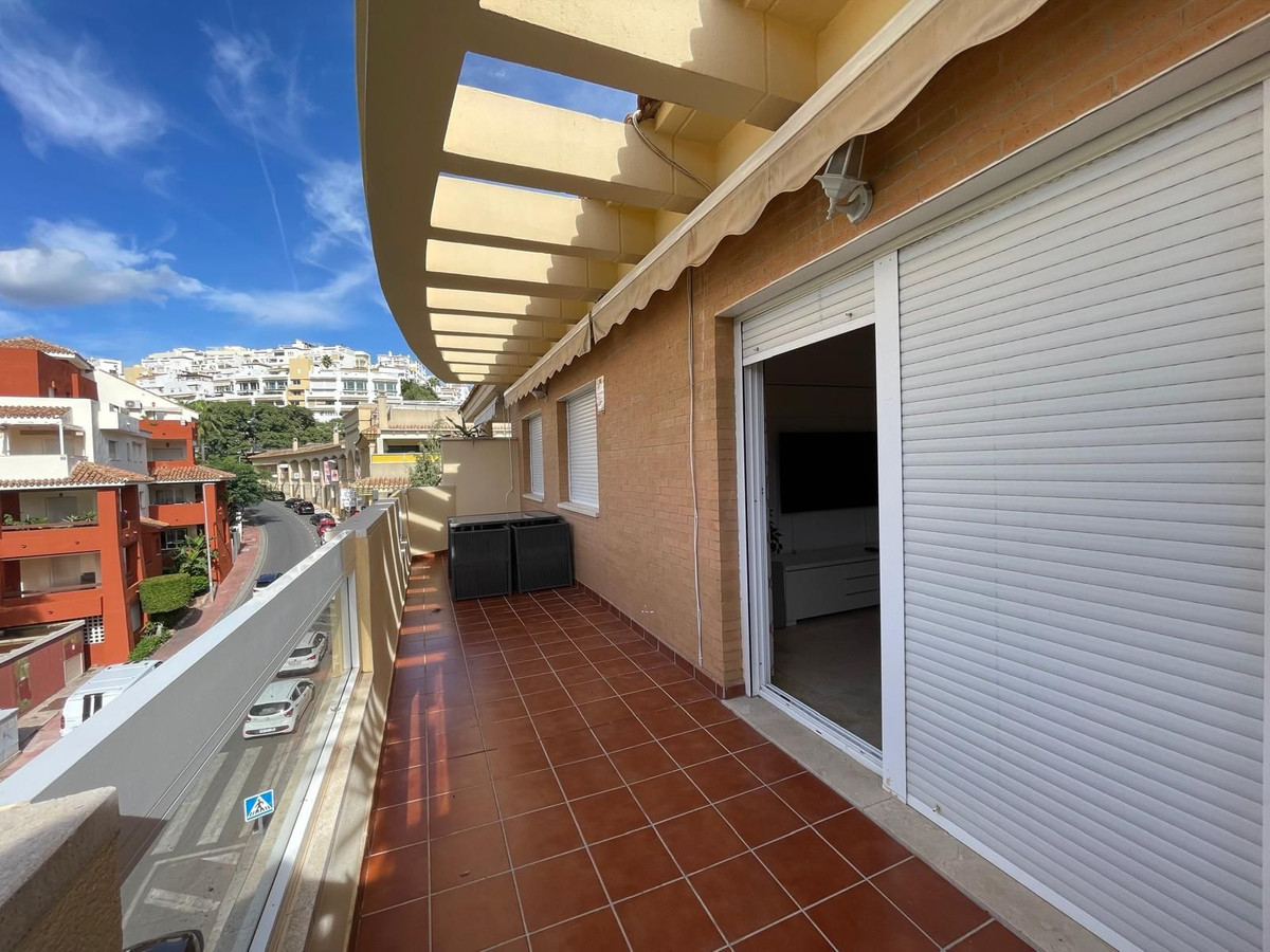 2 Bed Apartment for sale in Torrequebrada Costa Del Sol, Málaga, Spain