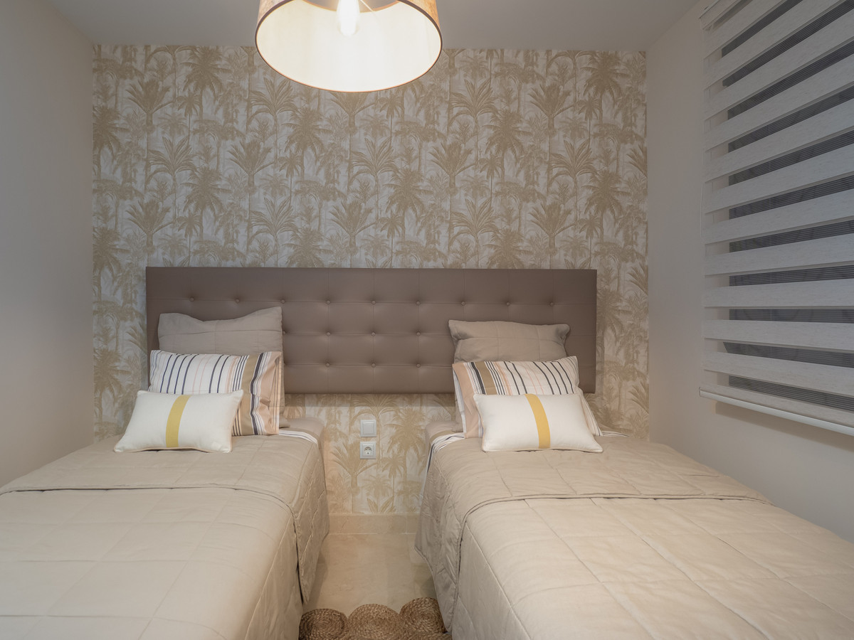 Se vende Apartamento Planta Baja de 2 dormitorios en Costa Del Sol, Málaga, España