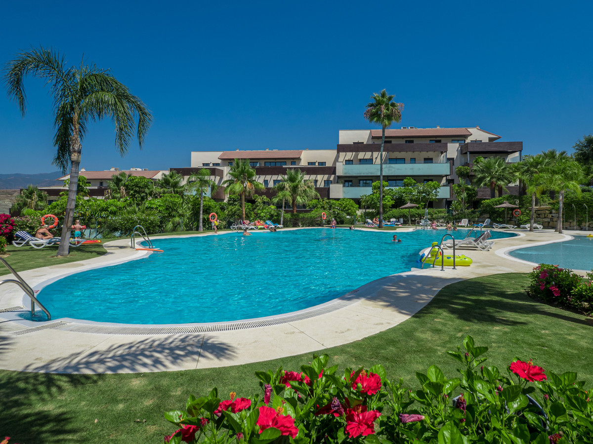 Se vende Apartamento Planta Baja de 2 dormitorios en Costa Del Sol, Málaga, España