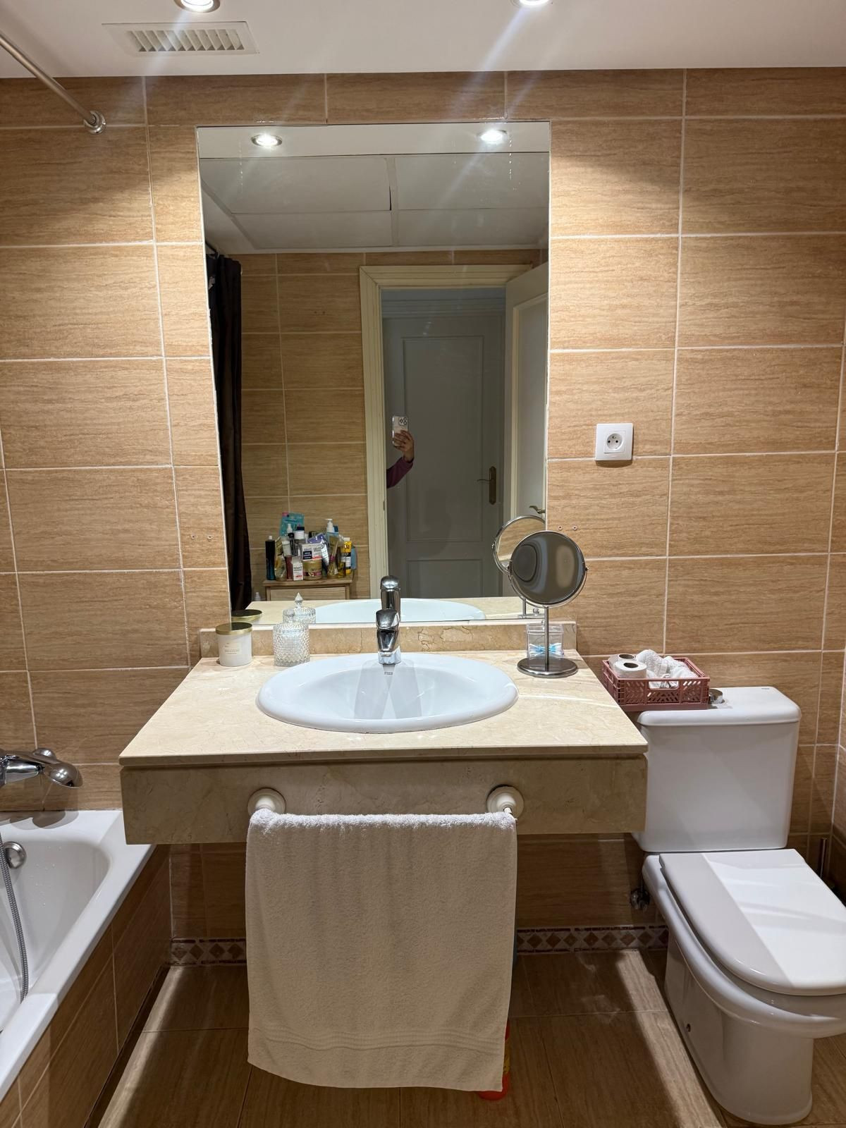 2 Bed Apartment for sale in Marbella Costa Del Sol, Málaga, Spain