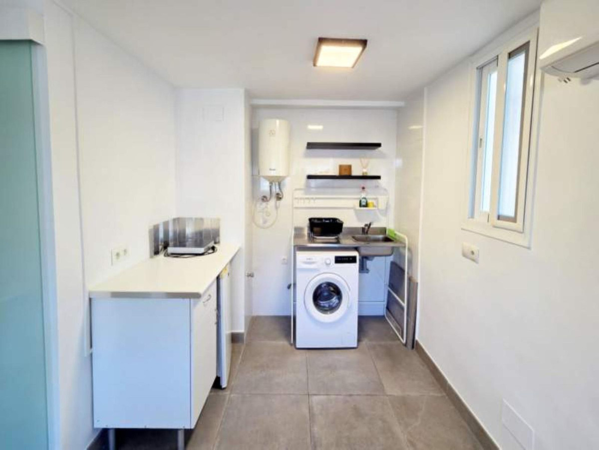 Se vende Estudio en Planta Baja  en Costa Del Sol, Málaga, España