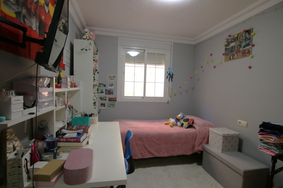 Se vende Pareada de 3 dormitorios en Costa Del Sol, Málaga, España