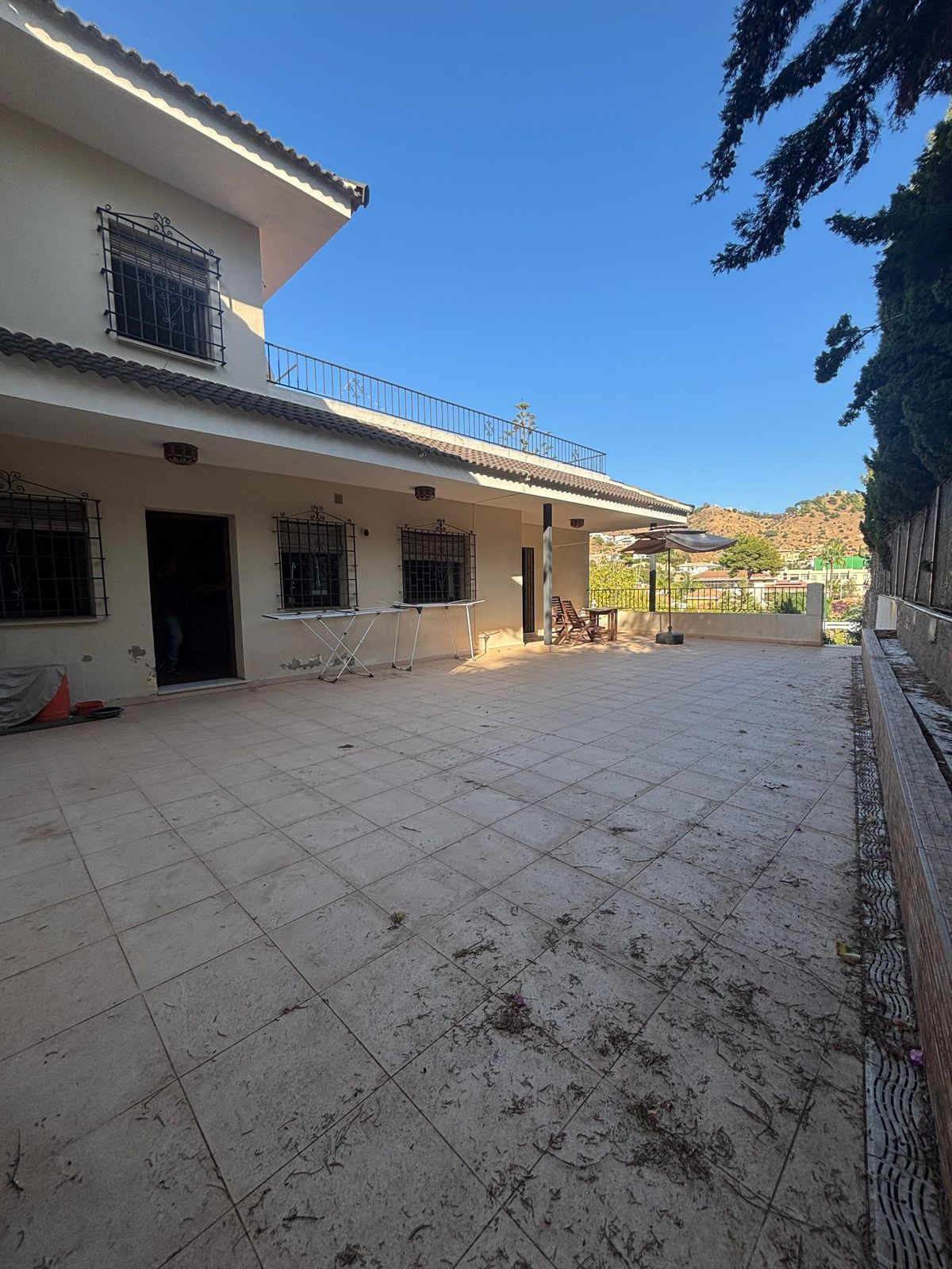 6 Bed Townhouse for sale in Mayorazgo Málaga Ciudad, Málaga, Spain