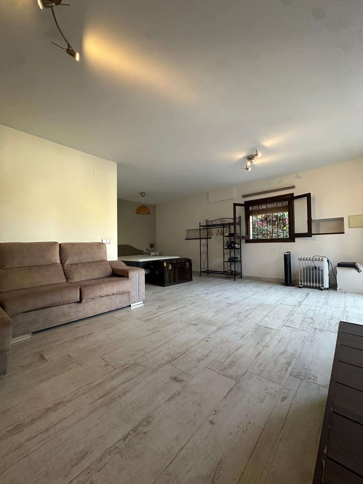 6 Bed Townhouse for sale in Mayorazgo Málaga Ciudad, Málaga, Spain