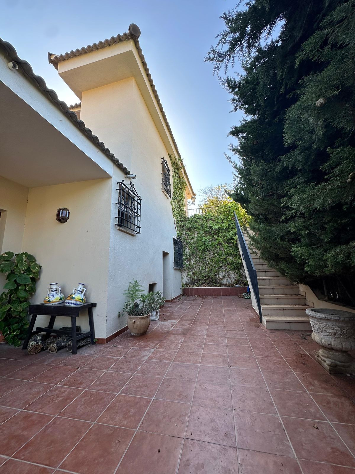 6 Bed Townhouse for sale in Mayorazgo Málaga Ciudad, Málaga, Spain